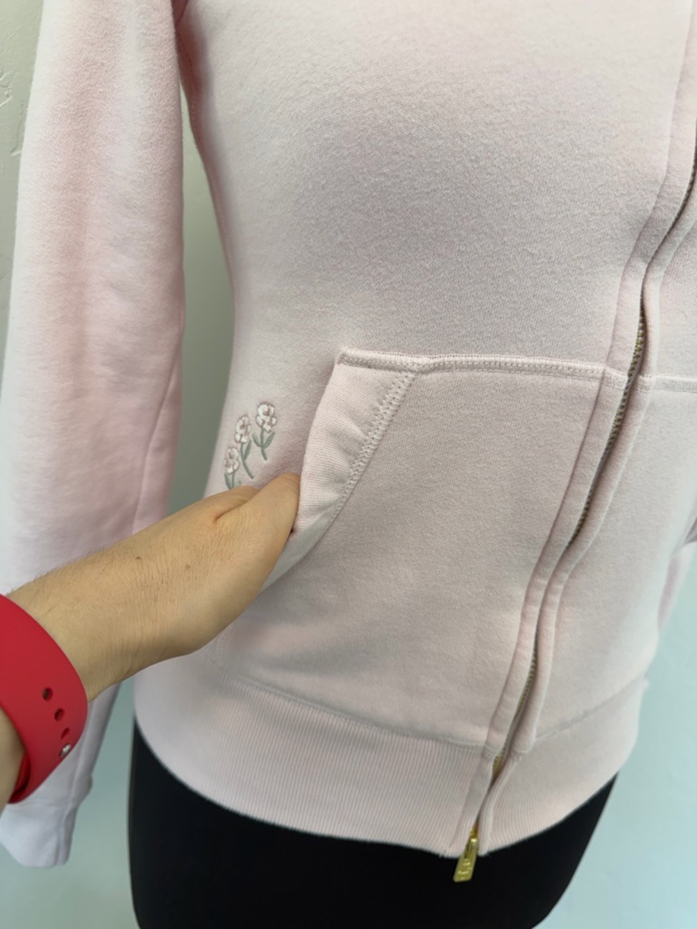 Hollister x Crocs Sherpa-Lined Zip-Up Pink Milk Hoodie Jacket Size S - Picture 5 of 14